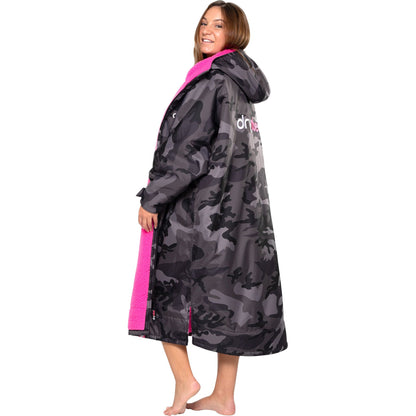 Dryrobe Advance Long Sleeve Changing Robe - Black Camo
