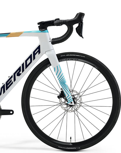 Merida Reacto 6000 Carbon Road Bike 2024 - Team Replica