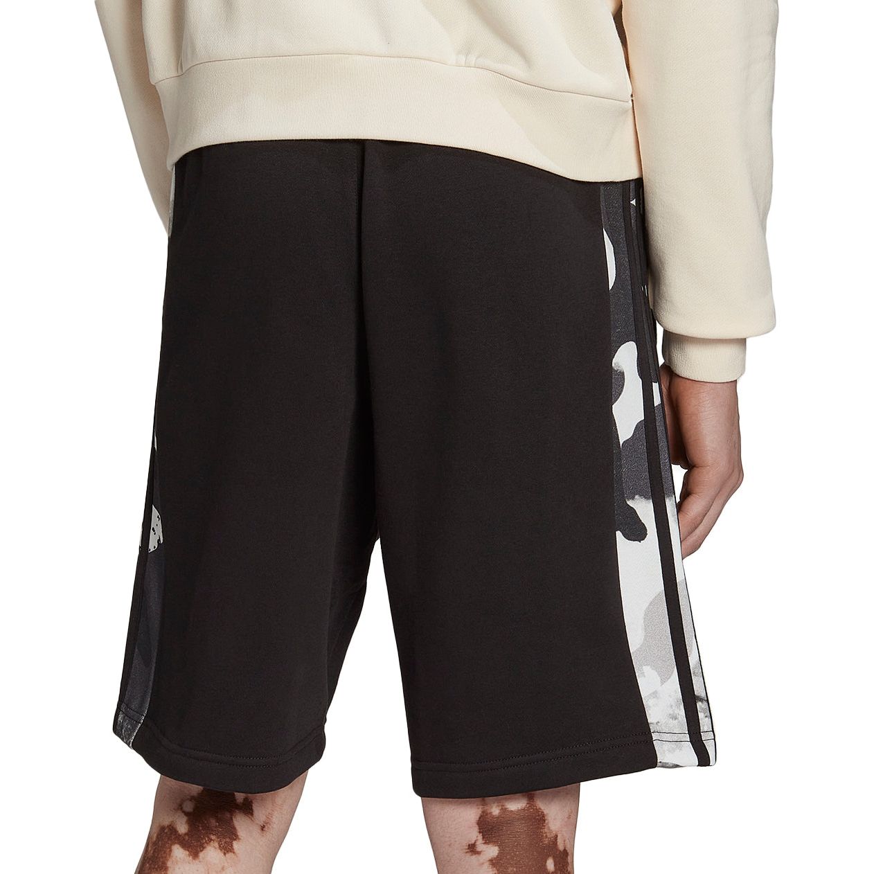 Adidas Camo Stripes Shorts Hk2812 Back View