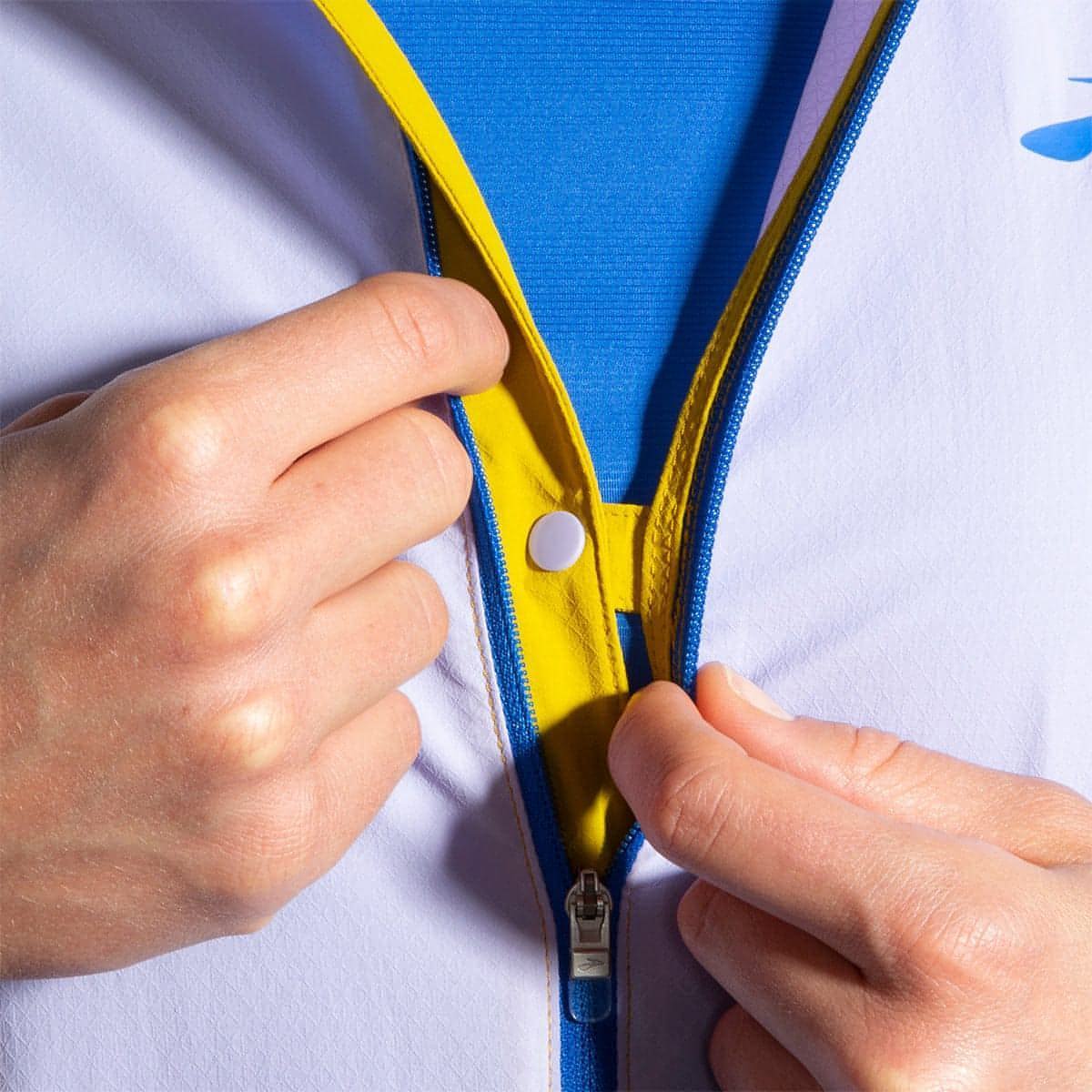 Brooks Canopy Womens Running Jacket - Yellow - Start Fitness