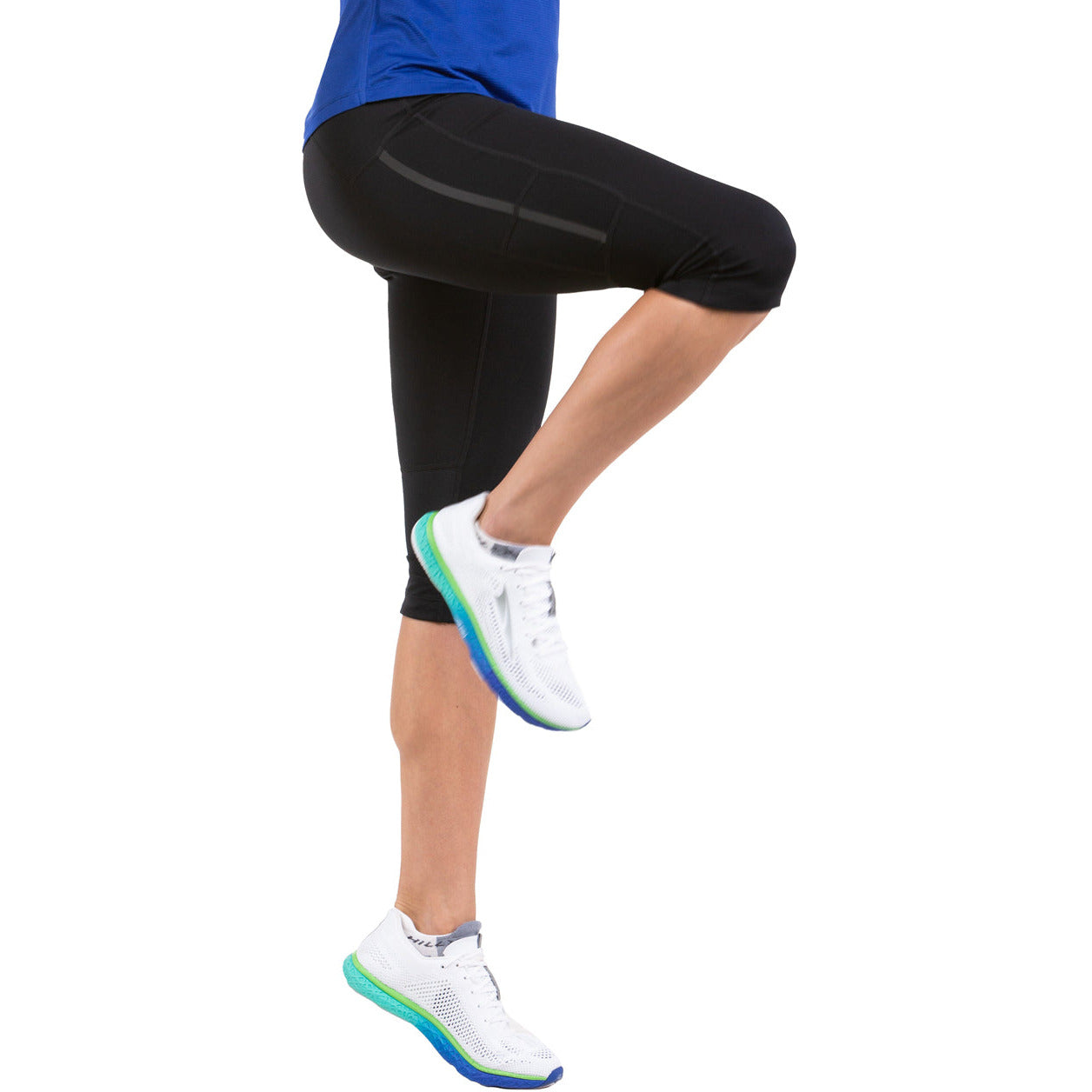 Ronhill Tech Revive Womens 3/4 Capri Running Tights - Black – Start Fitness