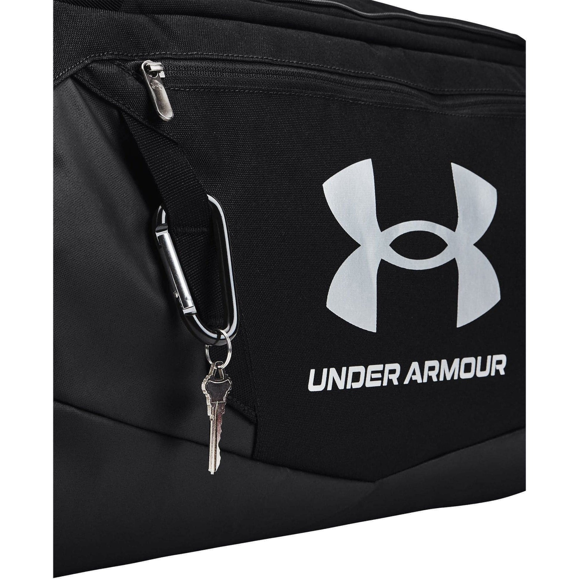 Under Armour Undeniable Medium Holdall Details