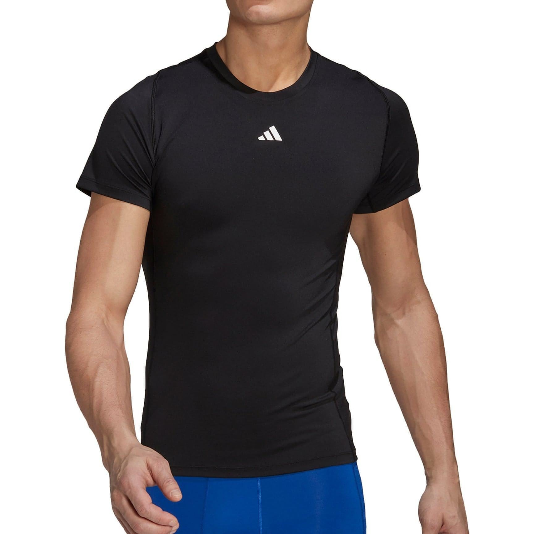 adidas Techfit Compression Short Sleeve Top - Mens Soccer : :  Clothing, Shoes & Accessories