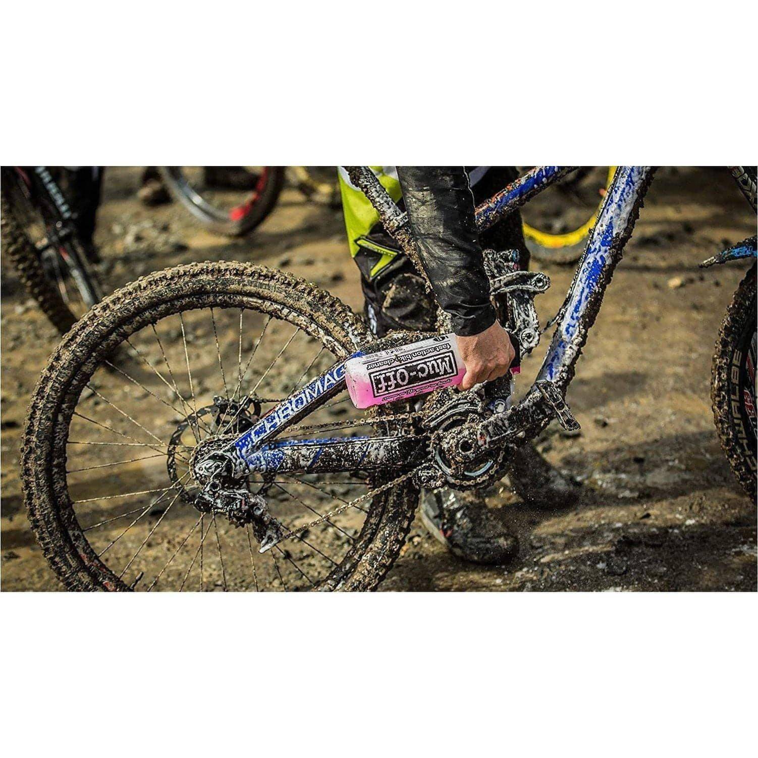 Muc-Off Bike Care Duo Kit Nano Tech & Protect Spray 5037835925005 - Start Fitness