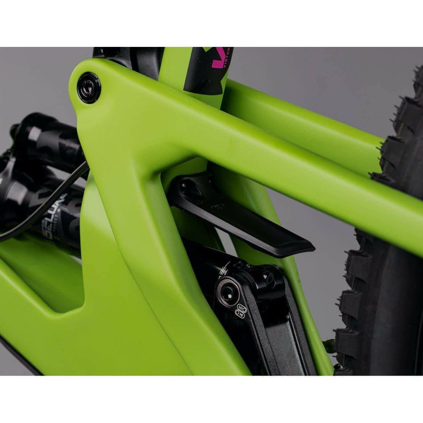 Santa Cruz Nomad 5 CC Coil Mountain Bike Frame 2022 - Adder Green - Start Fitness