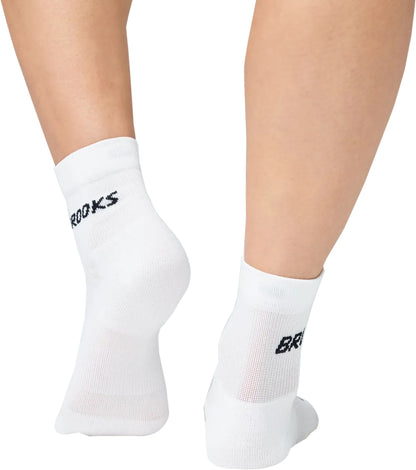 Brooks Run In (3 Pack) Quarter Running Socks - White