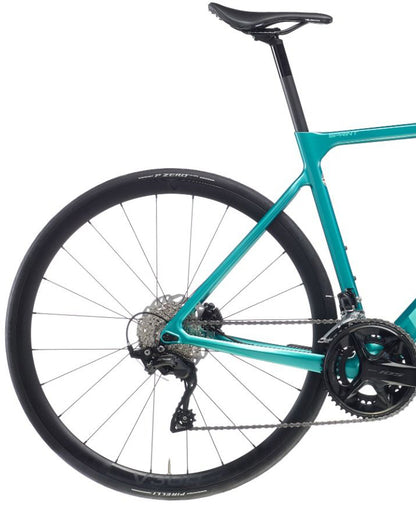 Bianchi Sprint 105 Carbon Road Bike 2026 - Metallic Celeste
