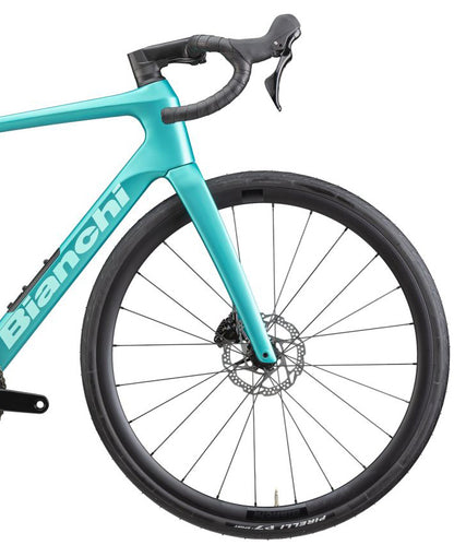 Bianchi Infinito 105 Carbon Road Bike 2026 - Metallic Celeste