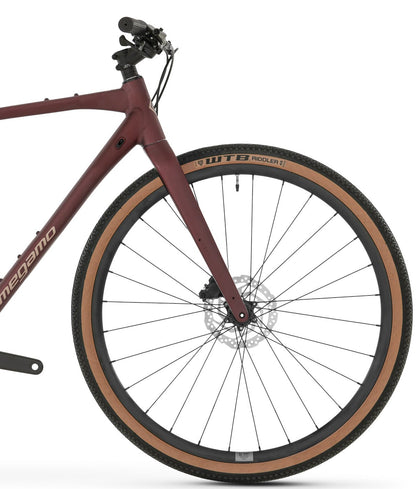 Megamo Jakar Flat-Bar Gravel Bike 2026 - Garnet