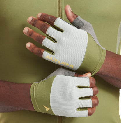 Altura Airstream Fingerless Cycling Gloves - Green