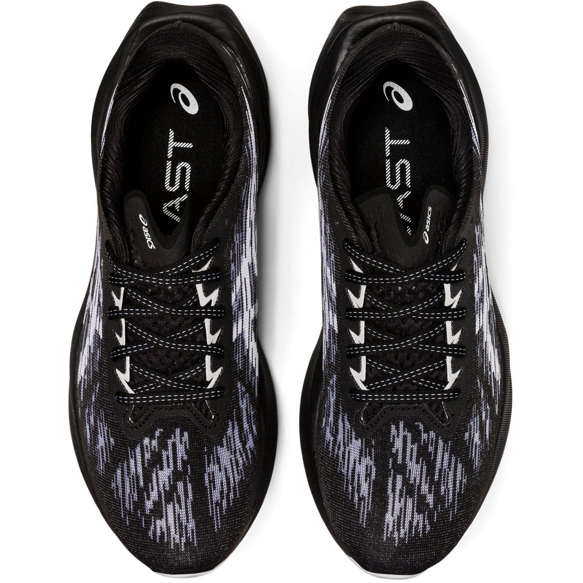 Men's NOVABLAST 3, Black/White, Running Shoes