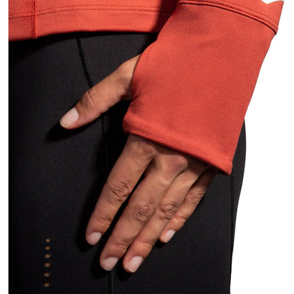 Brooks Dash Half Zip Long Sleeve Details