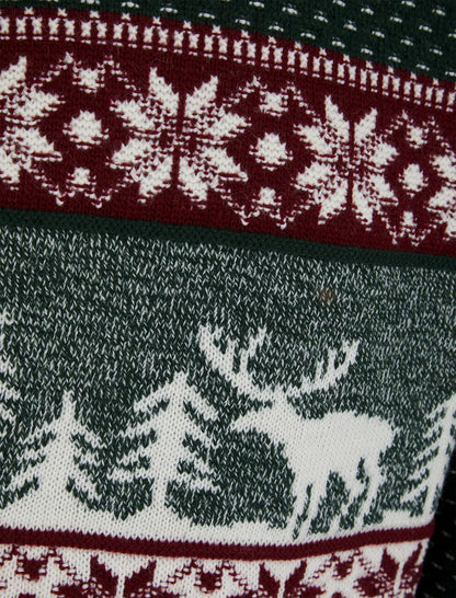 Christmas Westwick Festive Scene Mens Jumper - Green