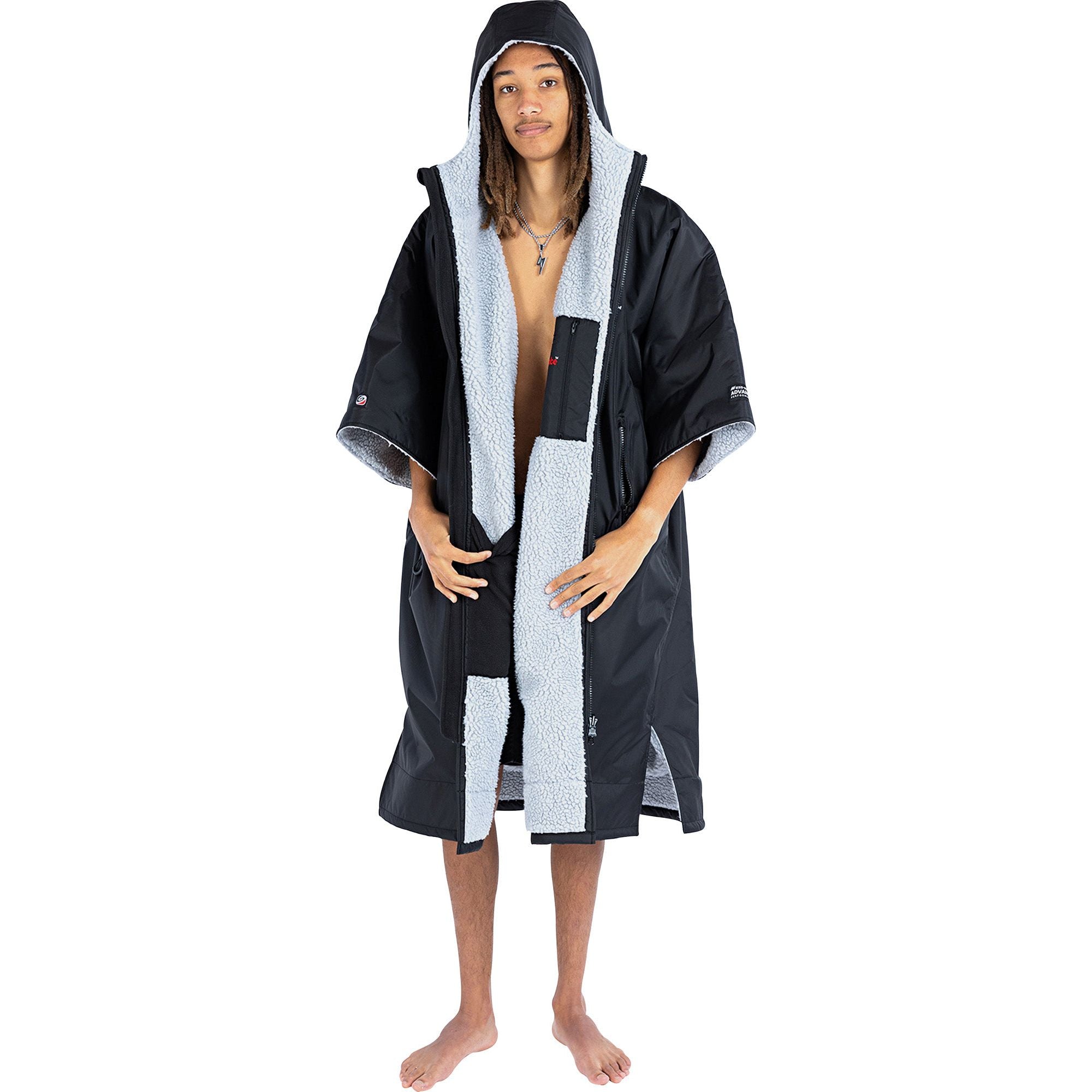 Dryrobe Advance Short Sleeve Changing Robe - Grey – Start Fitness