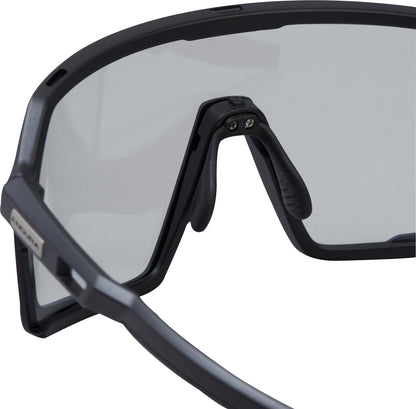 Endura Pro SL Photochromic Cycling Sunglasses - Black