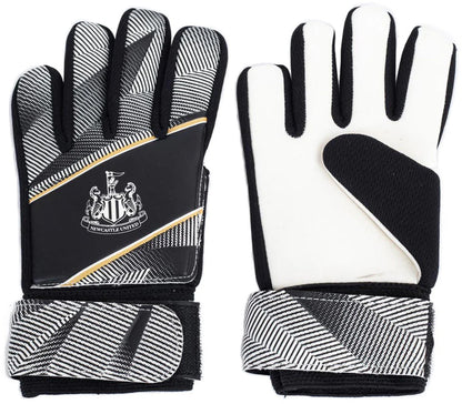 Newcastle United Junior Goalkeeper Gloves - Black