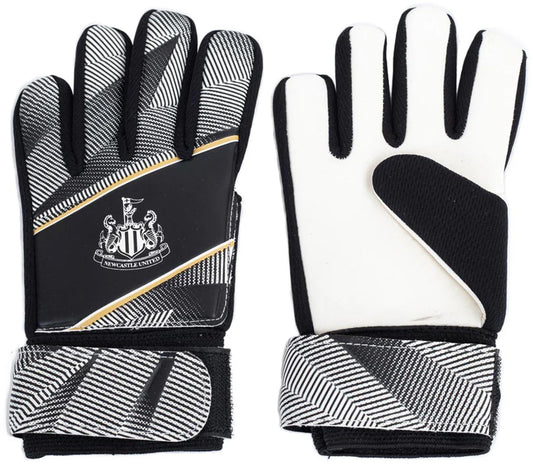 Newcastle United Junior Goalkeeper Gloves - Black