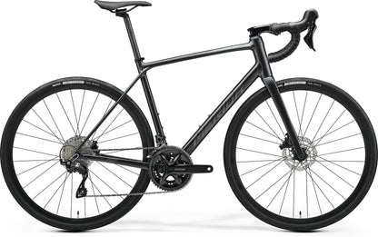 Merida Scultura Endurance 400 Road Bike 2025 - Silk Black