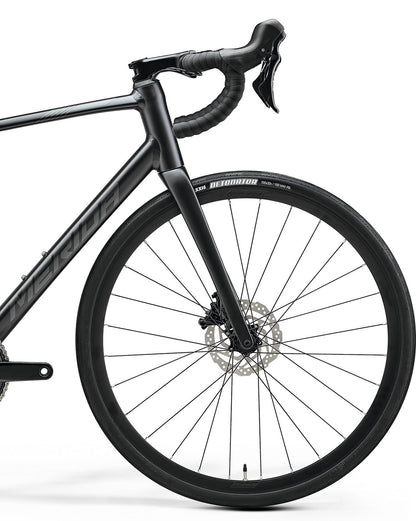 Merida Scultura Endurance 400 Road Bike 2025 - Silk Black