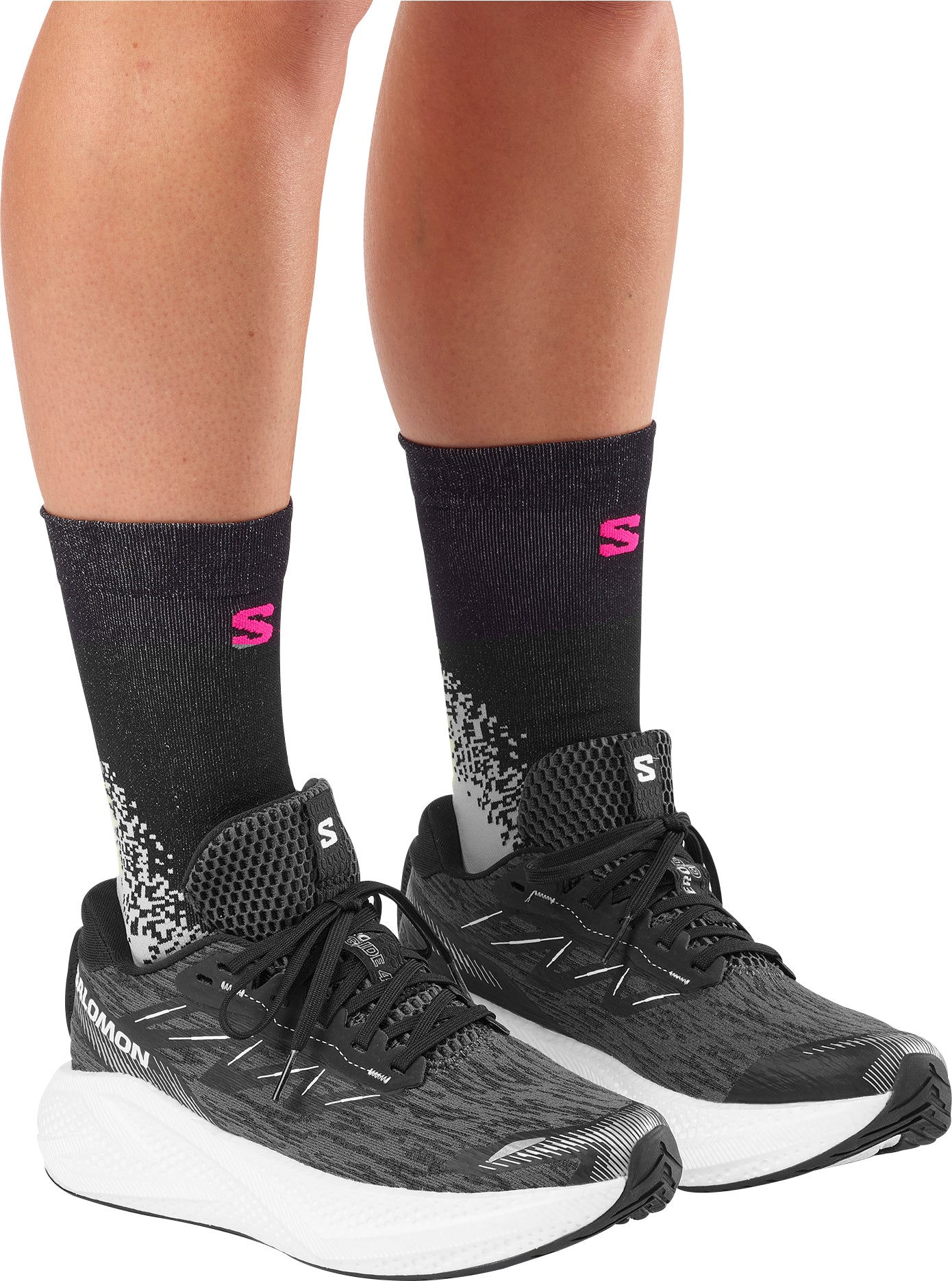 Salomon Aero Glide 4 Womens Running Shoes - Black – Start Fitness