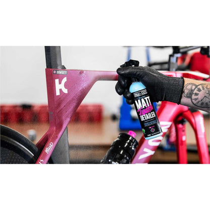 Muc-Off Matt Finish 250ml Detailer 5037835200058 - Start Fitness