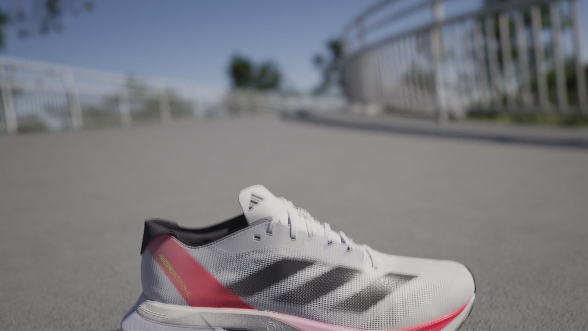 Men's adizero boston 7 running shoe deals