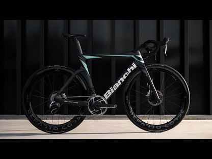 Bianchi Oltre Pro Ultegra Di2 Carbon Road Bike 2023 - Black & Celeste