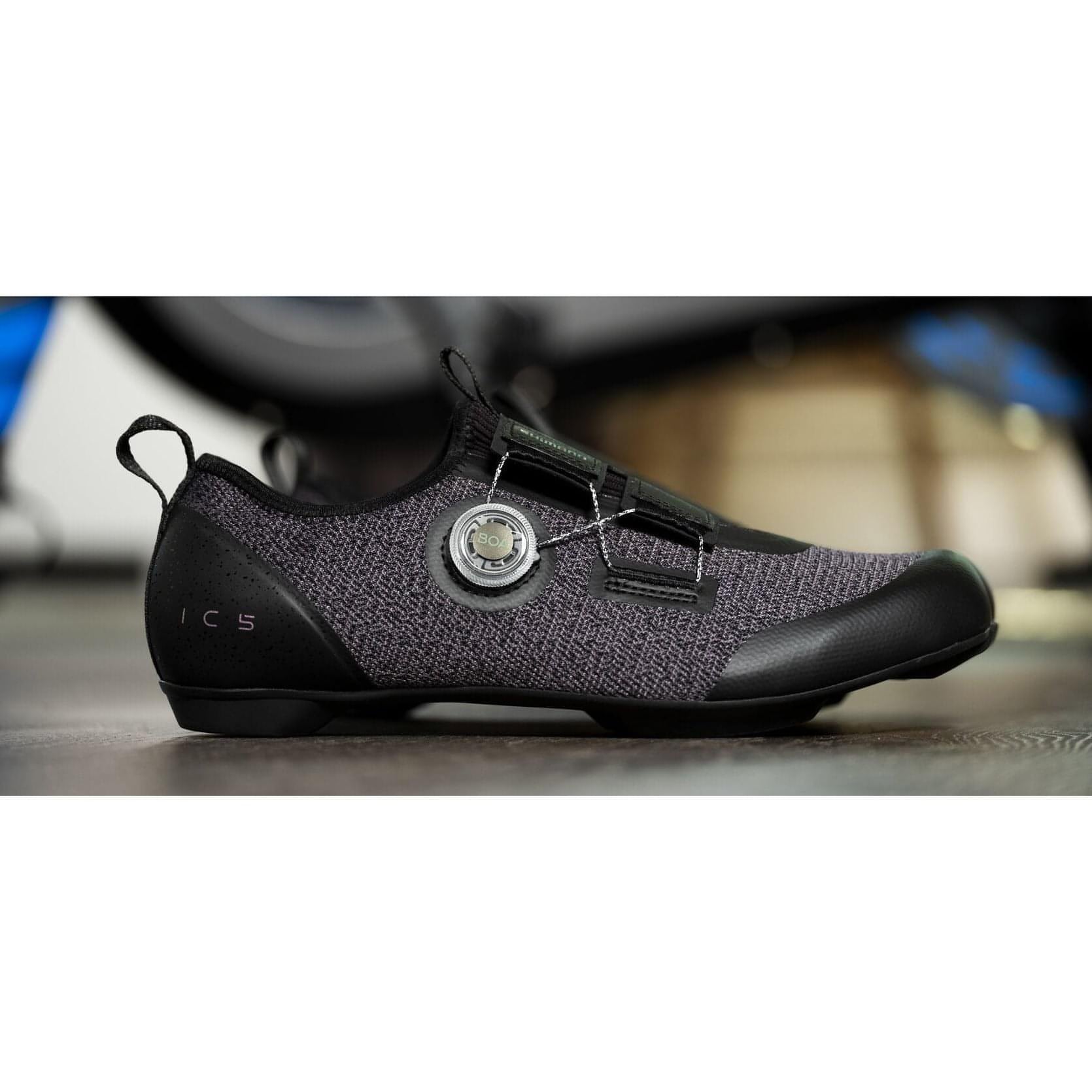 Shimano IC501 Indoor / Spinning Unisex Cycling Shoes - Black – Start Fitness