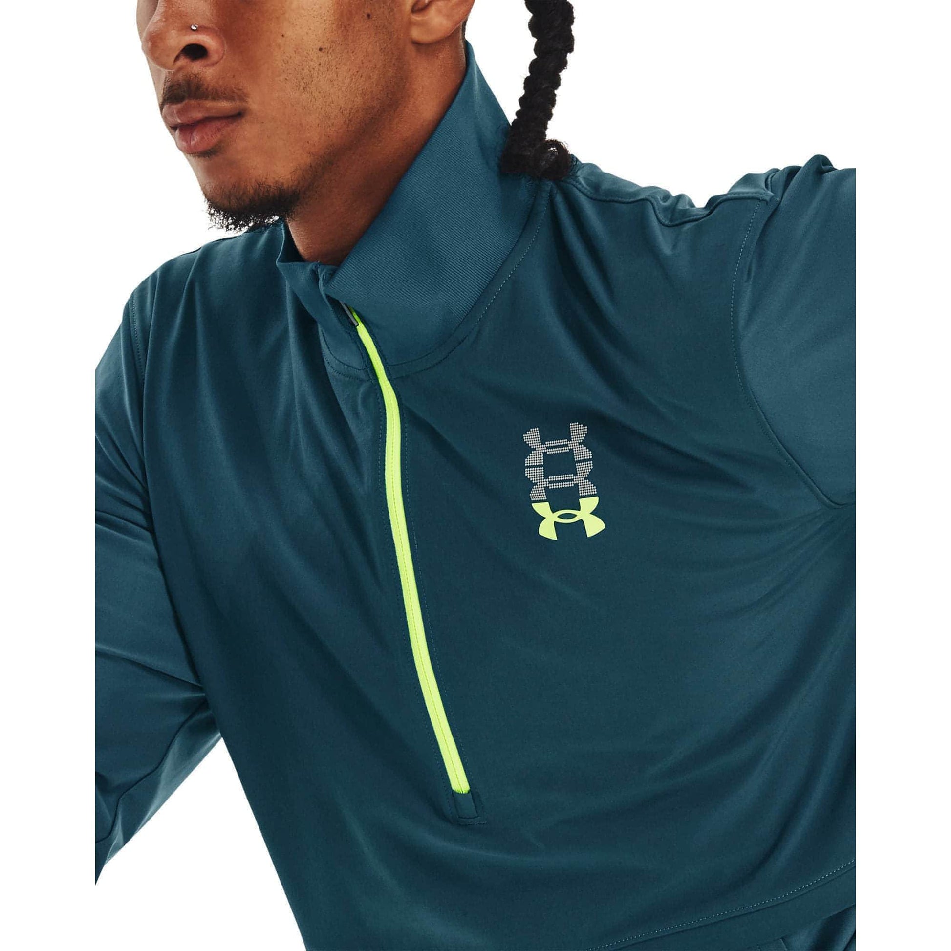 Under Armour Run Anywhere Long Sleeve Details