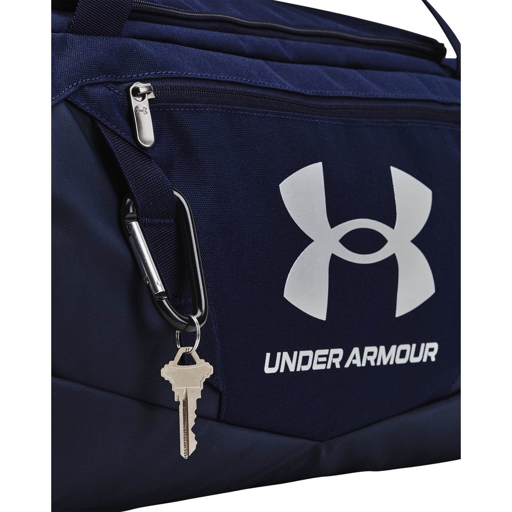 Under Armour Undeniable Small Holdall Details