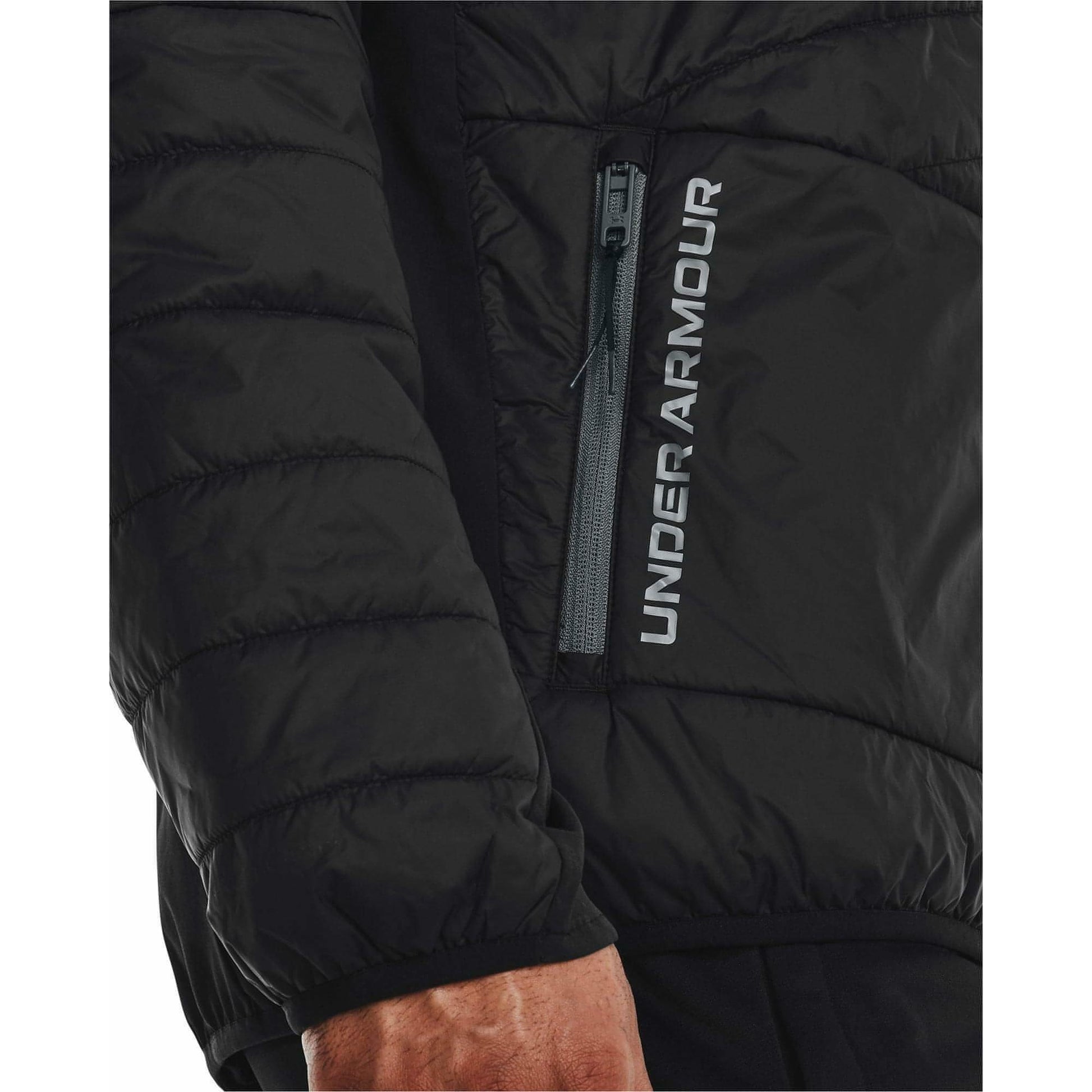UNDER ARMOUR Women's COLD GEAR REACTOR Insulator Jacket - Black